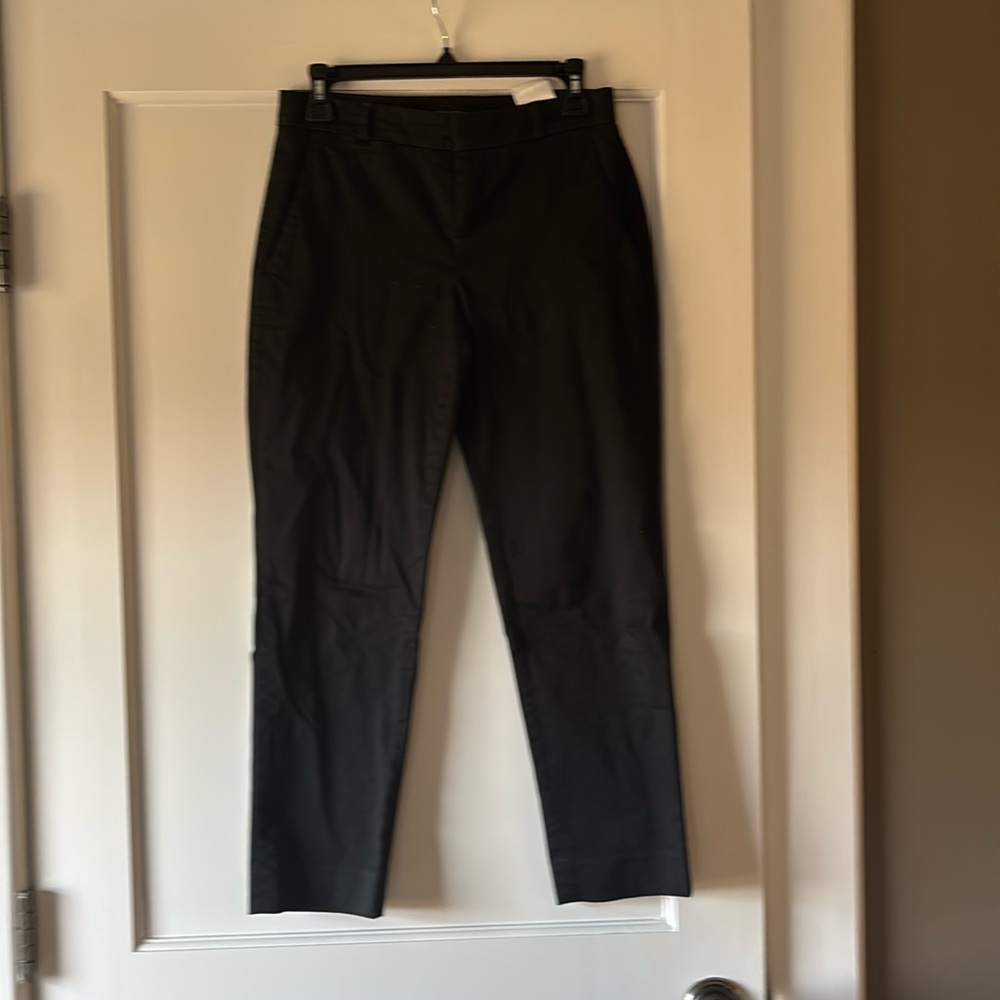 EUC Banana Republic Slim Straight Cropped Black Pant Size 0